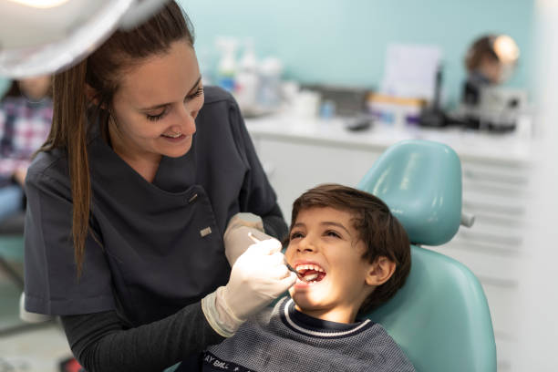 Best Emergency Tooth Extraction in Colfax, IA